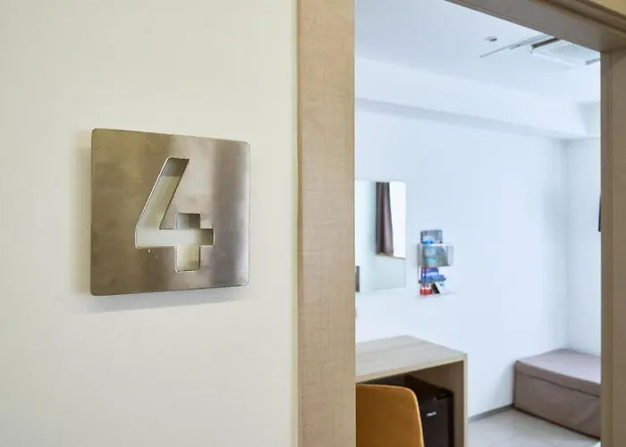 Firmafede 3* 사르자나